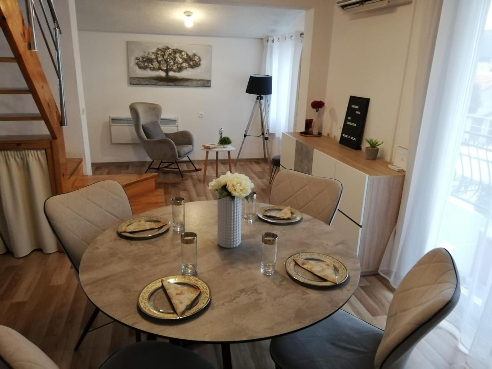 Apartments Paola Trogir Kamer foto